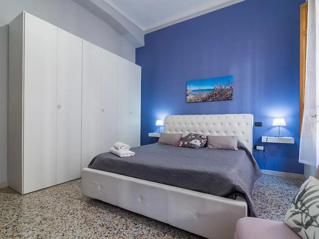 Homeboutique Cagliari 0*,  Włochy
